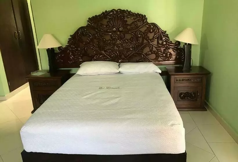 Villa Familiar El Ciruelo
