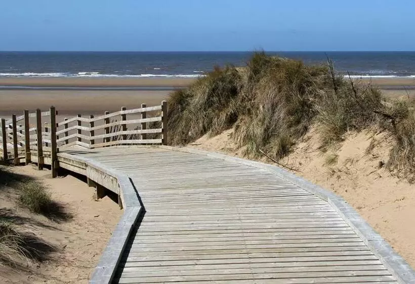 ベッドアンドブレックファースト Formby Guest House