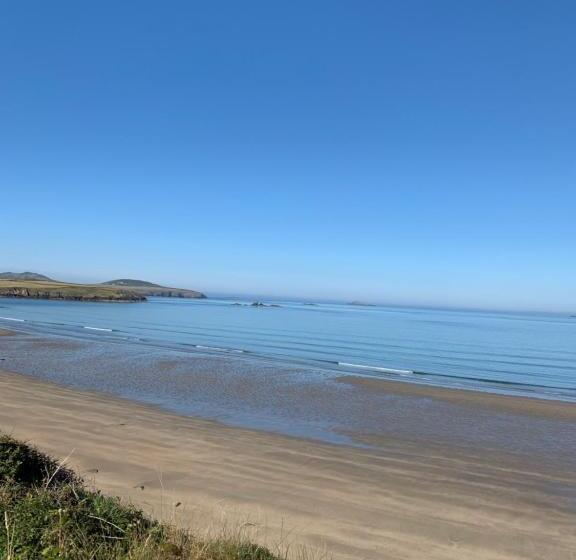 Pension Craig Y Mor Bed & Breakfast With Sea Views Whitesands St Davids