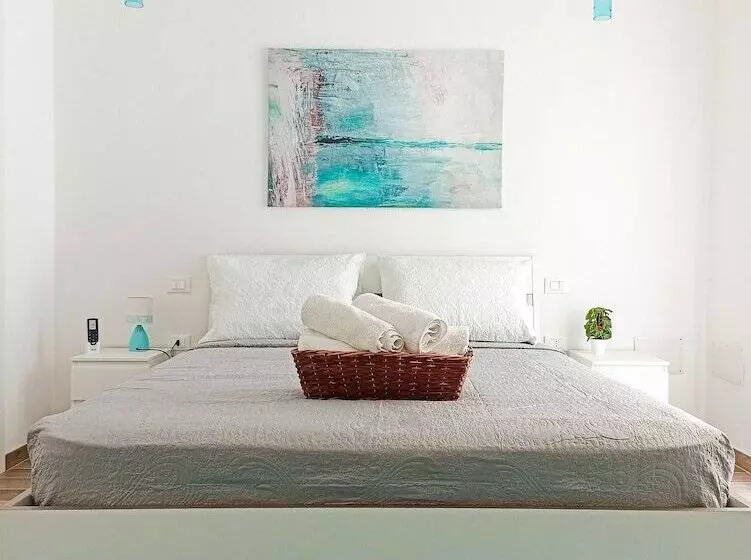 ペンション Kolossoi Guest House