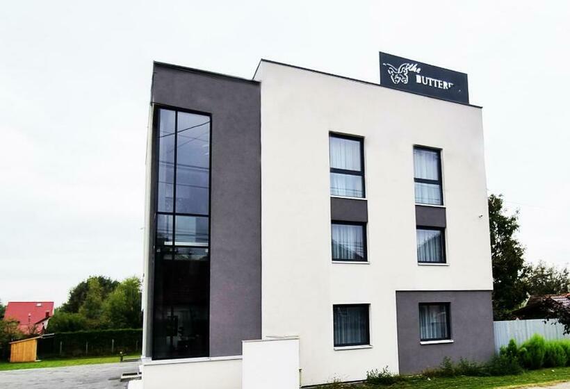 پانسیون The Butterfly