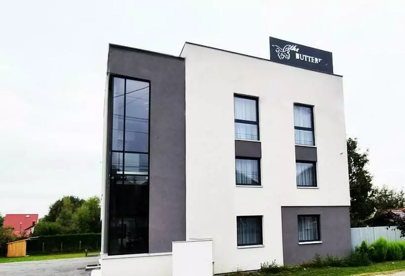 Majatalo The Butterfly