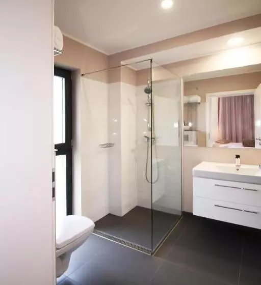 Majatalo The Butterfly