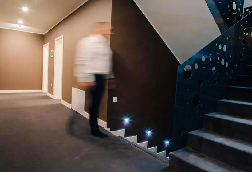 Majatalo The Butterfly