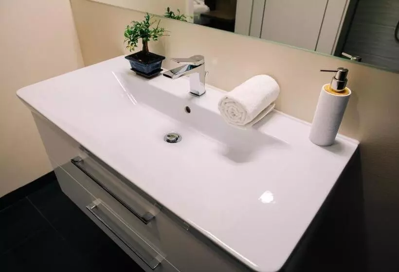 Majatalo The Butterfly