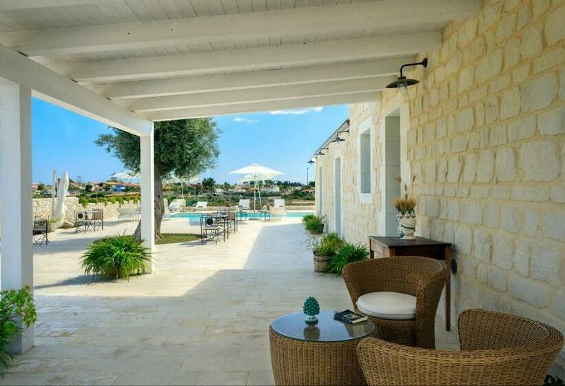 تختخواب و صبحانه Terranura