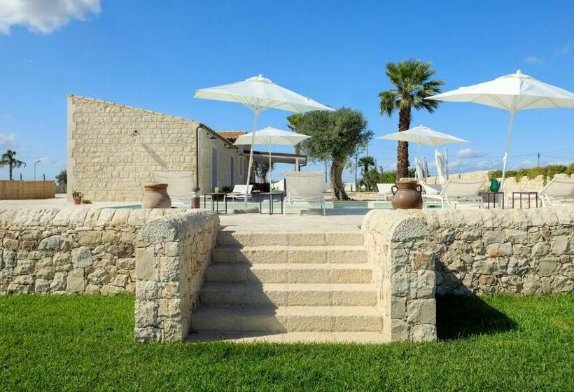 تختخواب و صبحانه Terranura