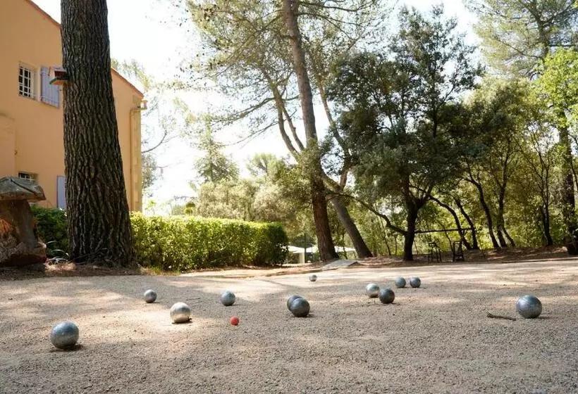 ベッドアンドブレックファースト Chambres Dans Le Luberon   Bois Romay