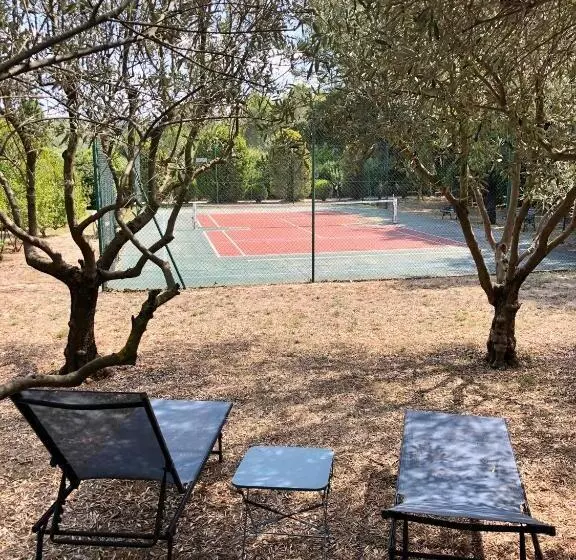 ベッドアンドブレックファースト Chambres Dans Le Luberon   Bois Romay