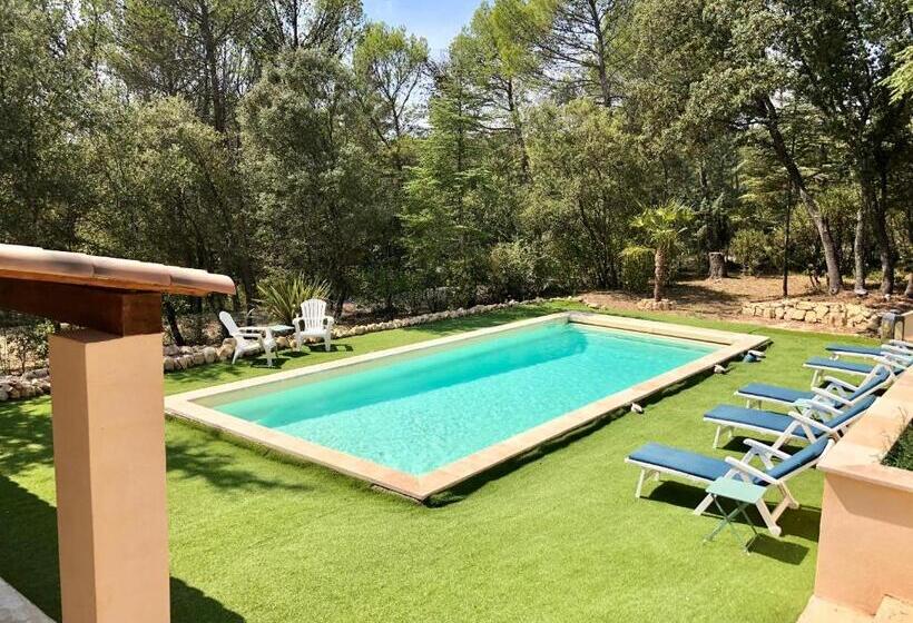 مبيت وإفطار Chambres Dans Le Luberon   Bois Romay