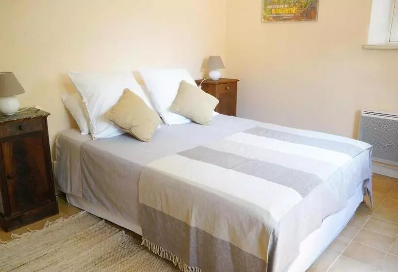 ベッドアンドブレックファースト Chambres Dans Le Luberon   Bois Romay