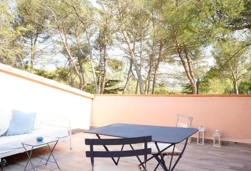 مبيت وإفطار Chambres Dans Le Luberon   Bois Romay