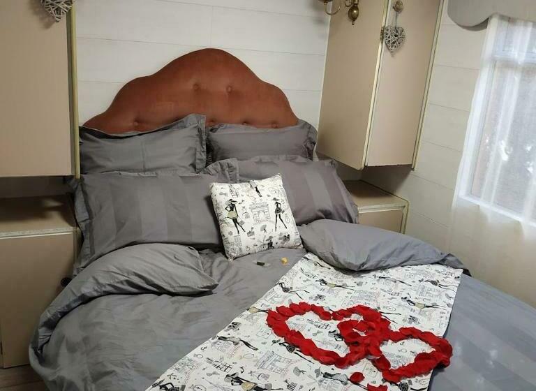 Bed and Breakfast Interlude