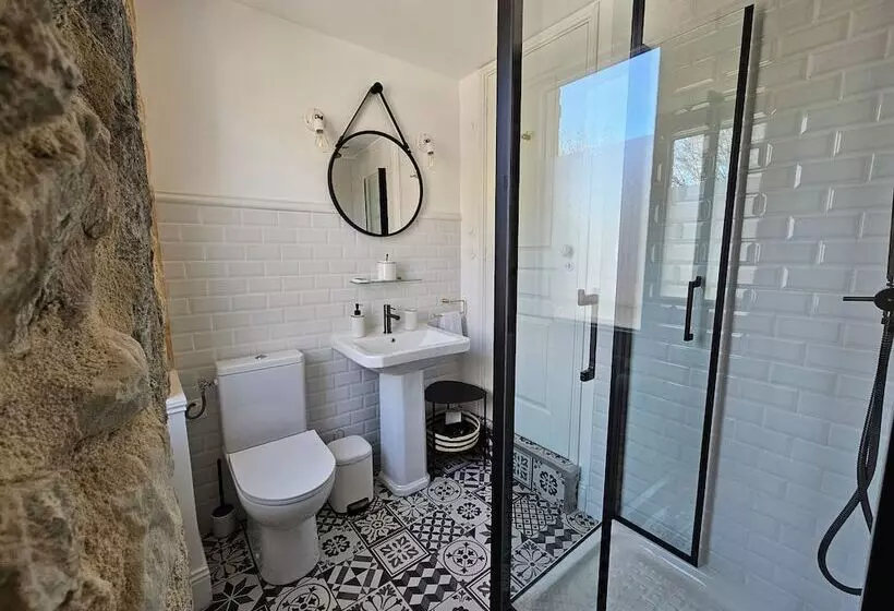 ベッドアンドブレックファースト La Suite Gignac