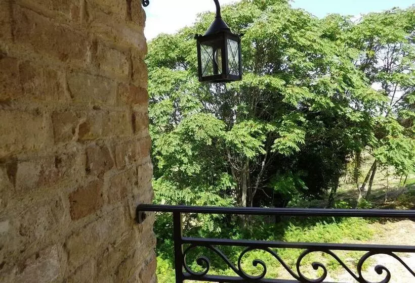 Aamiaismajoitus (B&B) Piccolo Gesto D Affetto