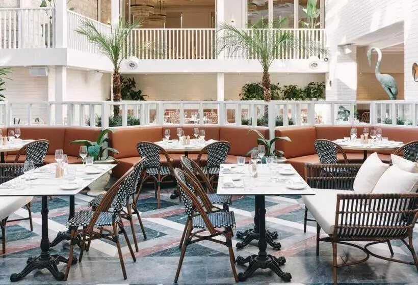 ホテル Intercontinental Sorrento Mornington Peninsula