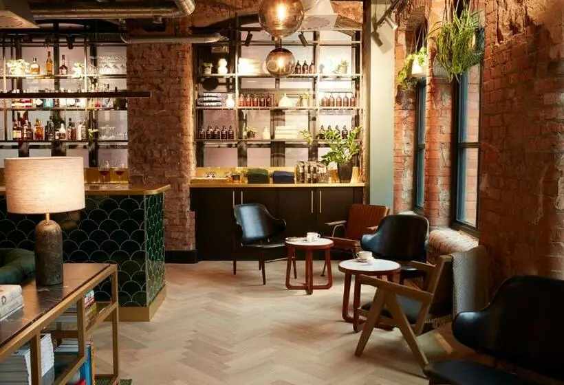 Hotelli Leven Manchester