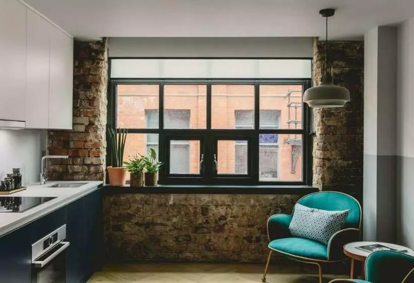 Hotelli Leven Manchester