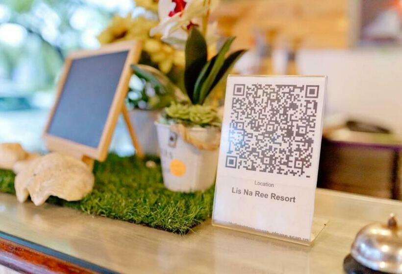 בית מלון כפרי Lisnaree Beach Resort