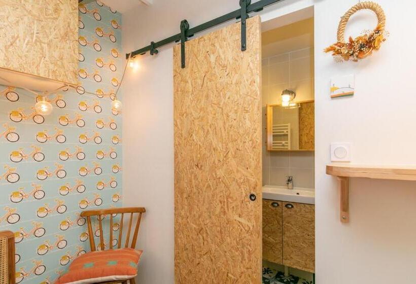 بنسيون Maison Du Saule