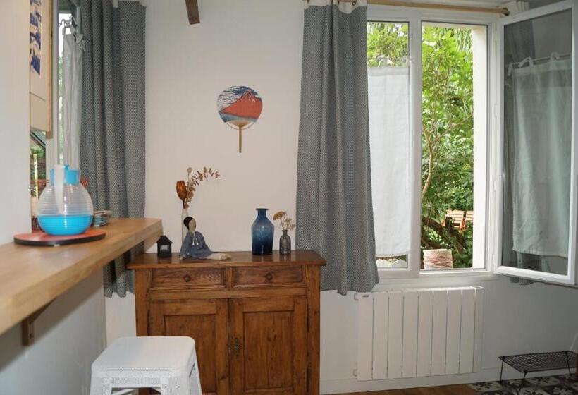 بنسيون Maison Du Saule