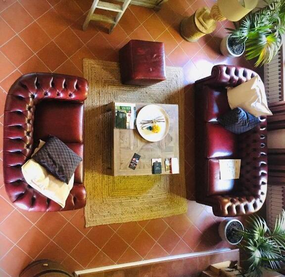 تختخواب و صبحانه Casale I Tigli