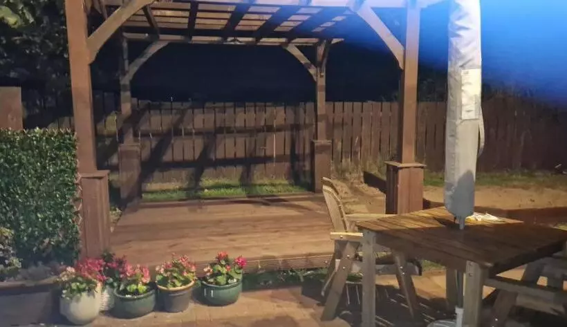 Aamiaismajoitus (B&B) Room On The River