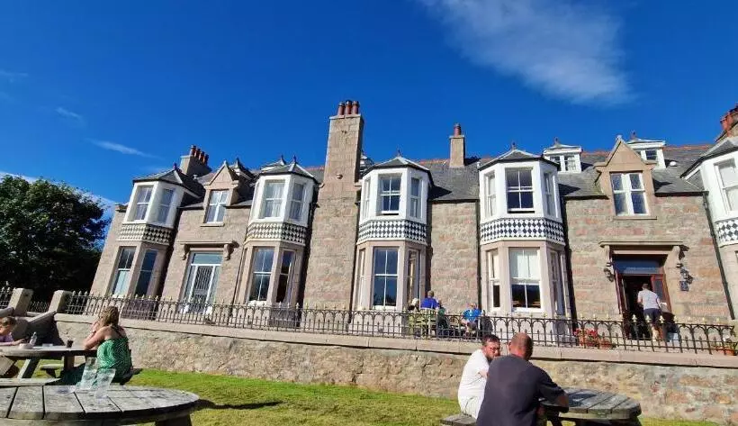 Aamiaismajoitus (B&B) Room On The River