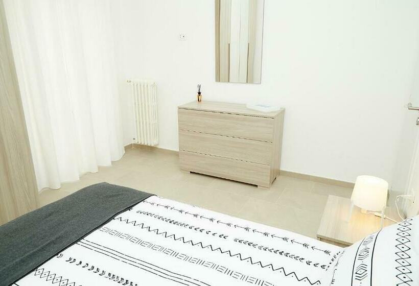 تختخواب و صبحانه Scirocco Guest House