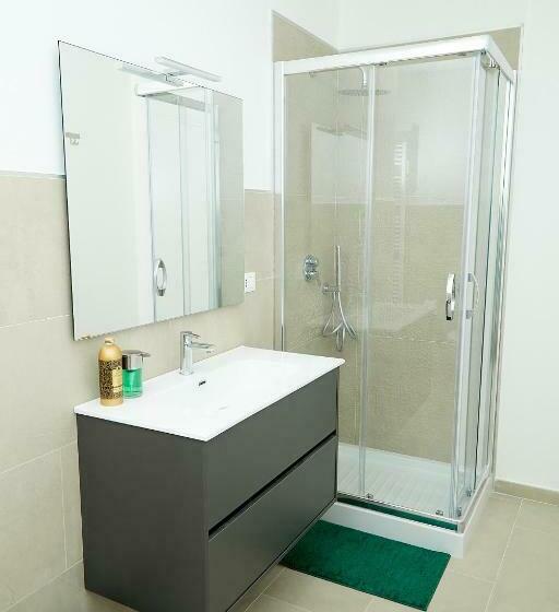 تختخواب و صبحانه Scirocco Guest House