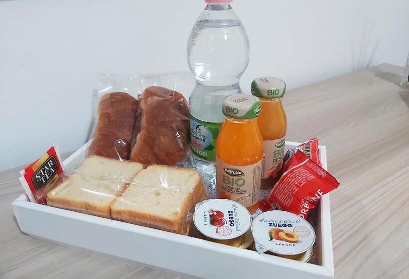 تختخواب و صبحانه Scirocco Guest House