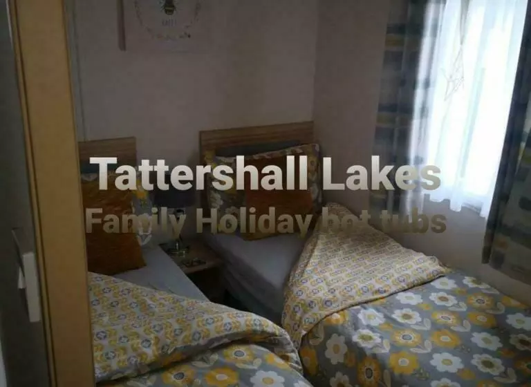 Aamiaismajoitus (B&B) Tattershall Lakes Family Holiday Hot Tub Break