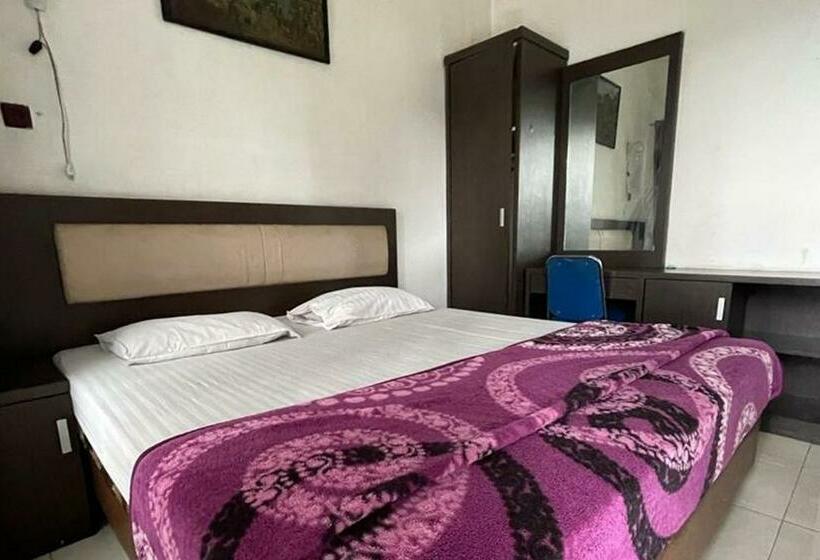 Hotel Arwana Safari Puncak Redpartner