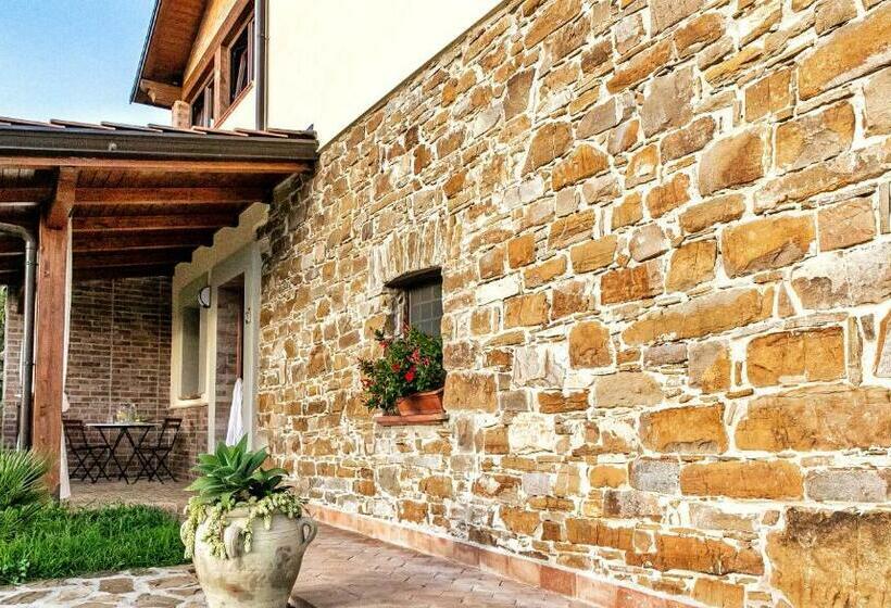 Il Mandorlo Fiorito Bed And Breakfast