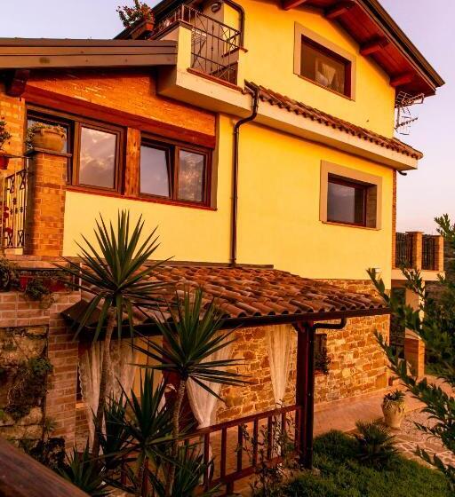 Il Mandorlo Fiorito Bed And Breakfast