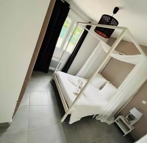 ペンション Nid’ange