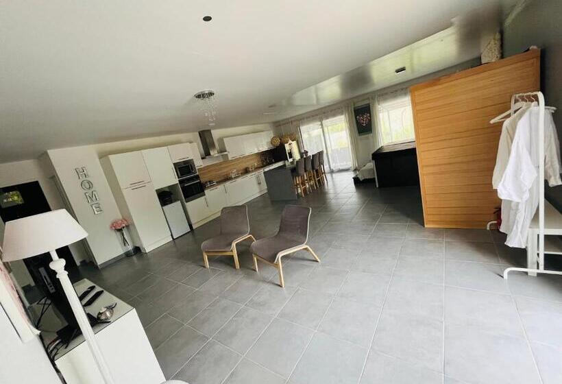 بنسيون Nid’ange