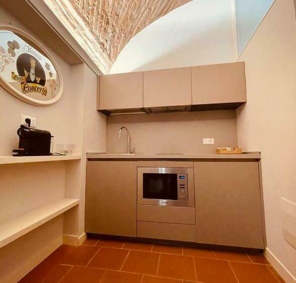 پانسیون Palazzo Borgocolonne Apartments