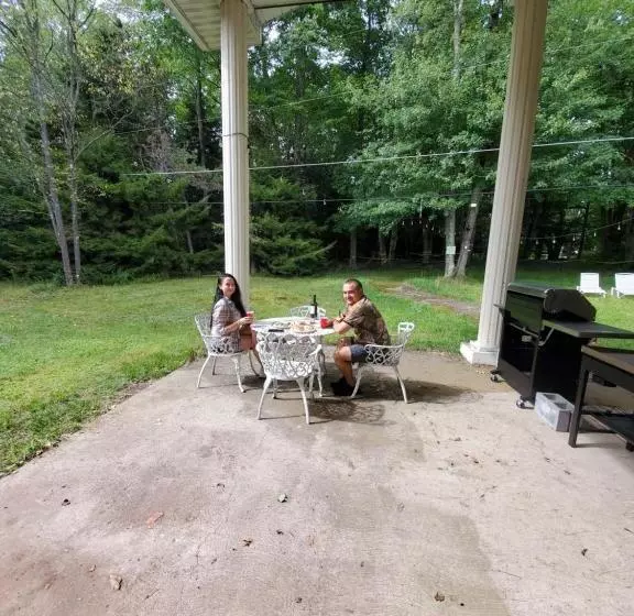 Pocono Mountains Hotel And Spa