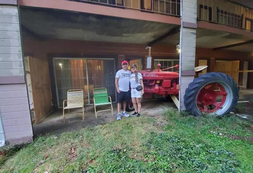 Pocono Mountains Hotel And Spa