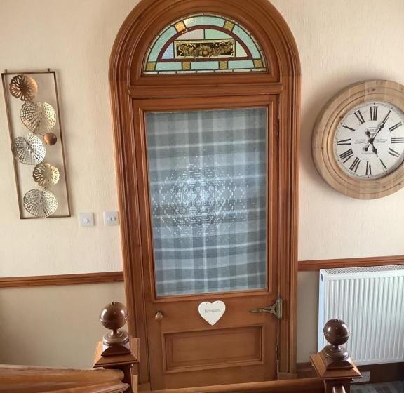 Westlea Bed And Breakfast