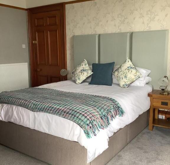 Westlea Bed And Breakfast