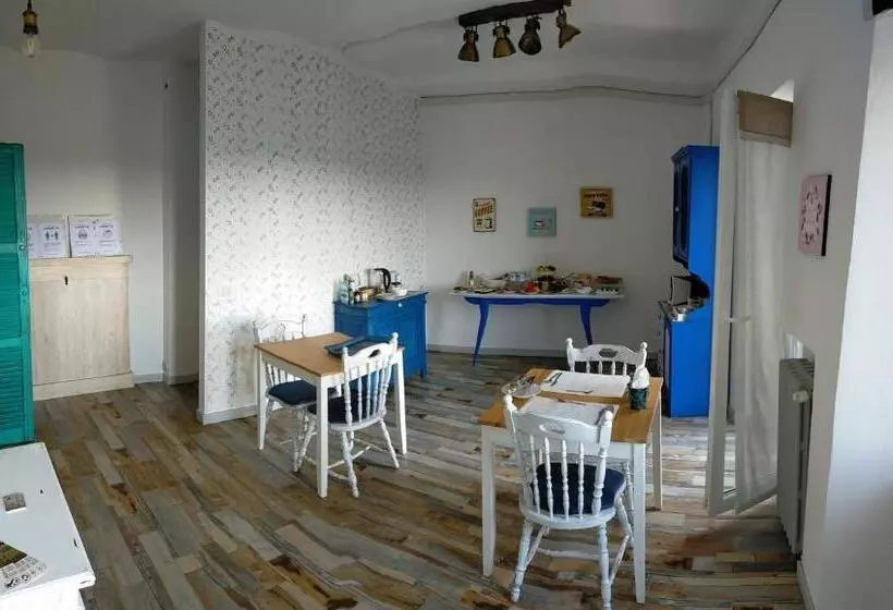 Aamiaismajoitus (B&B) Bnb La Casina Dei Nonni