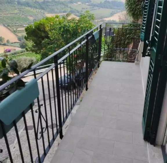 Aamiaismajoitus (B&B) Bnb La Casina Dei Nonni