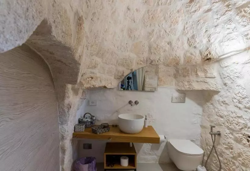 تختخواب و صبحانه Hasamami Eco Trullo, Ostuni Luxury Suite