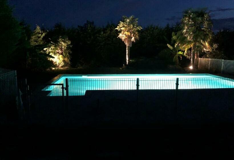 צימר La Grange De Langlade