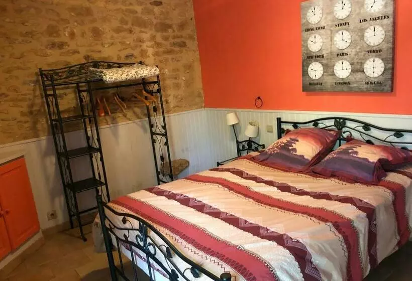 Aamiaismajoitus (B&B) La Grange De Langlade