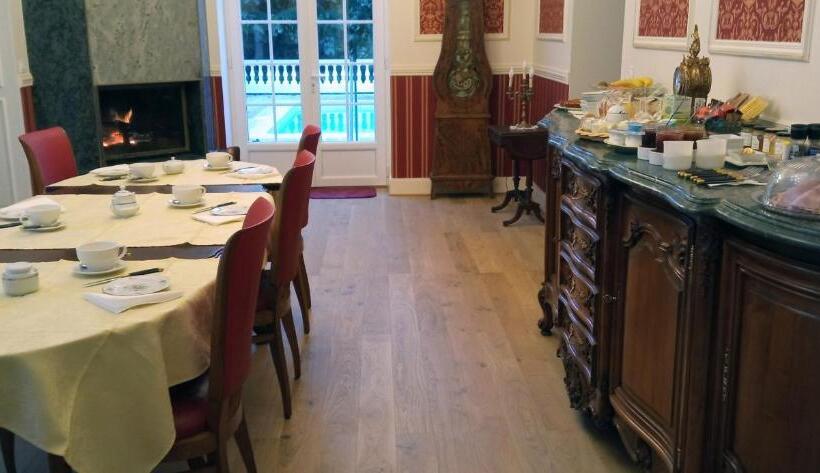 ベッドアンドブレックファースト Logis Vélès