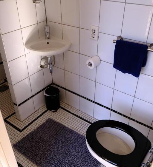 Eelhouse Private Studio