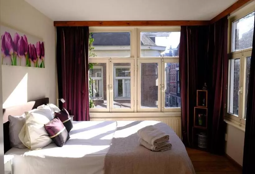 Eelhouse Private Studio